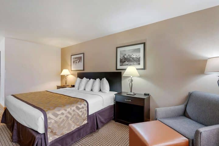 Room 16 of 31
