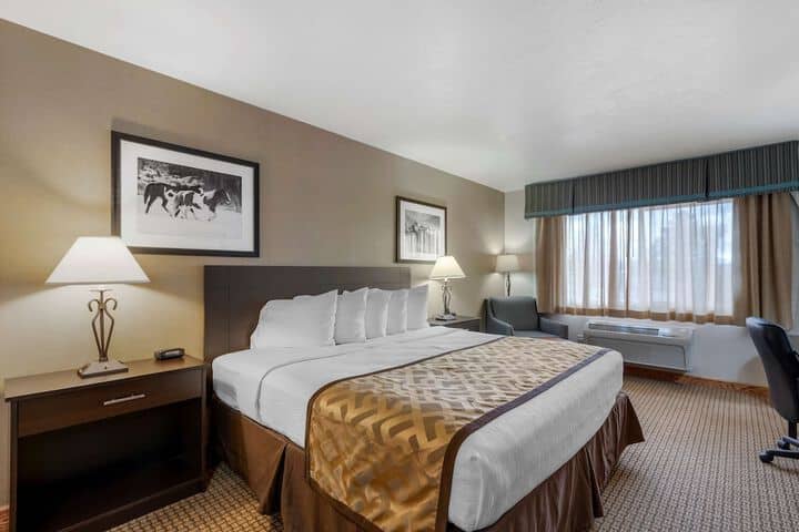 Room 15 of 31