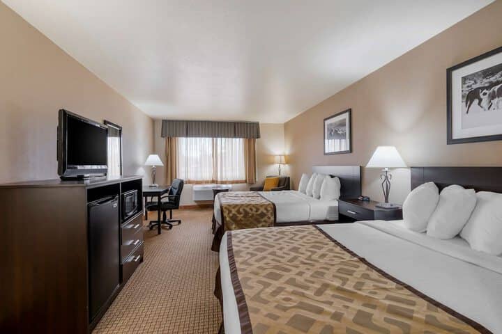 Room 10 of 31