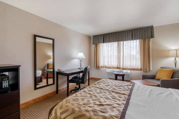 Room 7 of 31
